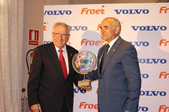 El presidente Garre destaca la fortaleza del sector del transporte y su contribución a la economía regional con una flota de 12.000 vehículos - 2, Foto 2