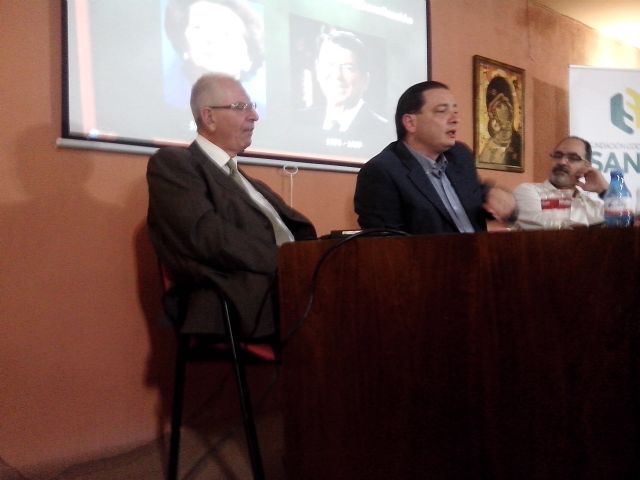 l I Ciclo de Conferencias de la Fundación Cooperativa Sanje - 1, Foto 1