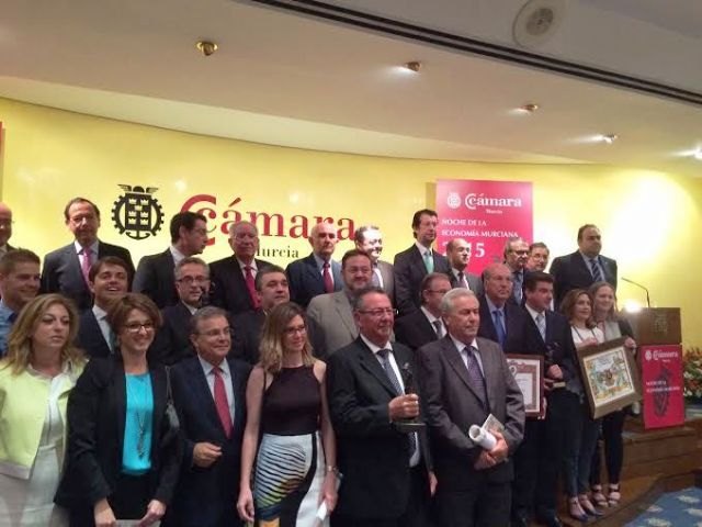 Autoridades municipales asisten a los “Premios Mercurio” - 3, Foto 3