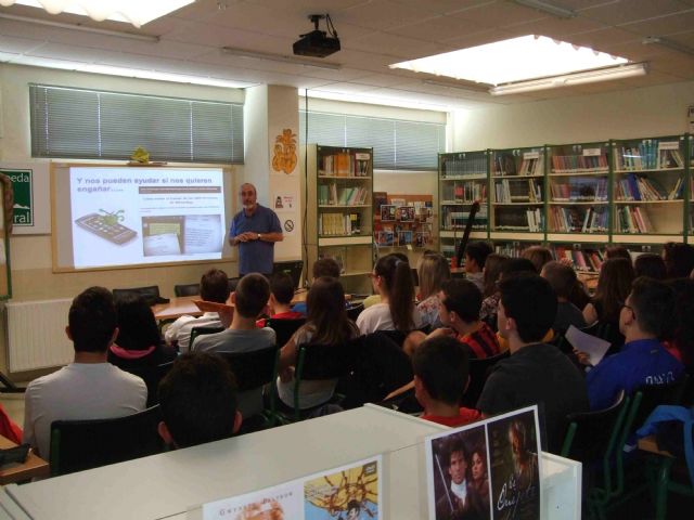 La Concejalía de Consumo y Consumur desarrollan un proyecto para fomentar la alimentación saludable en niños y adolescentes - 2, Foto 2