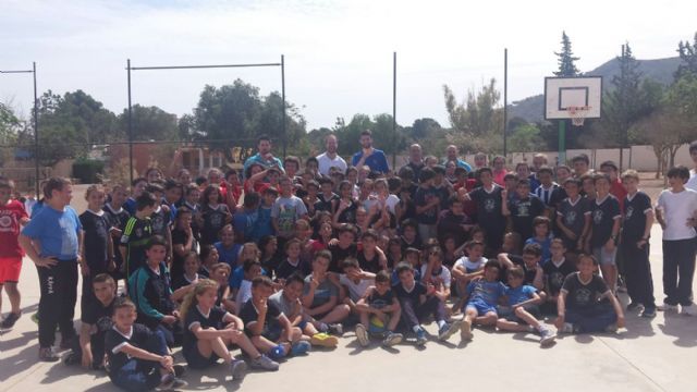Alumnos del Virgen de Begoña, con el UPCT Basket Cartagena - 4, Foto 4