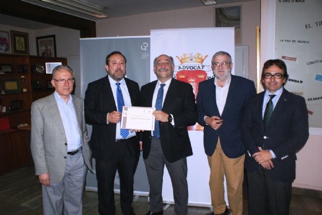 El Colegio de Abogados reafirma su compromiso con los valores éticos y profesionales en su política de comunicación - 2, Foto 2