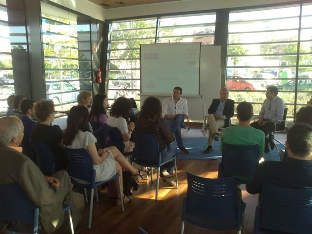 Joaquín Buendía organiza un encuentro sobre empleo y emprendedores - 1, Foto 1