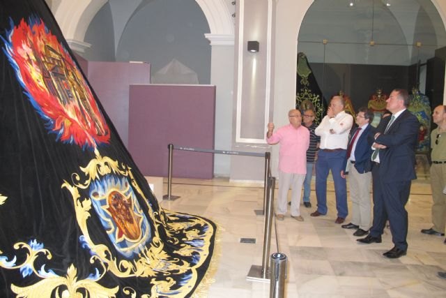 Bernabé ensalza el patrimonio artístico del Paso Blanco de Lorca - 1, Foto 1