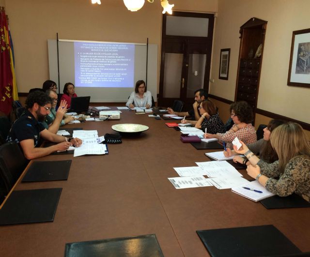 Jumilla continúa avanzando contra la violencia de género con la Mesa Local de Coordinación - 2, Foto 2
