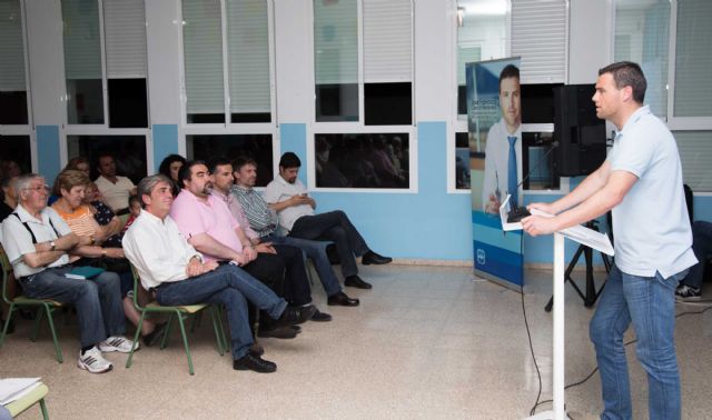 El PP contempla en su programa medidas para una atención social directa y rápida y para el fomento del voluntariado - 3, Foto 3