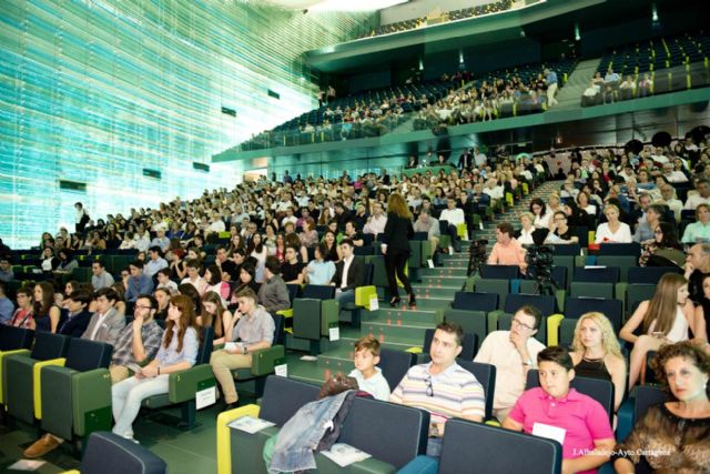 La alumna jumillana del Conservatorio Profesional de Música Felicia Gómez obtiene el primer premio en el concurso Entre cuerdas y metales - 2, Foto 2