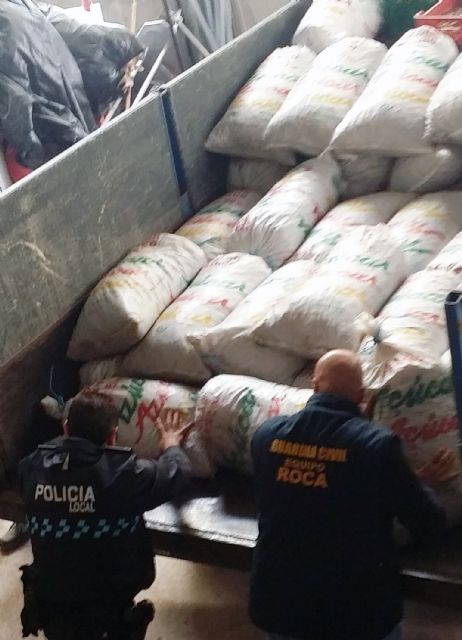 La Guardia Civil arresta a 14  personas por robos en fincas agrícolas y ganaderas de la Región - 3, Foto 3