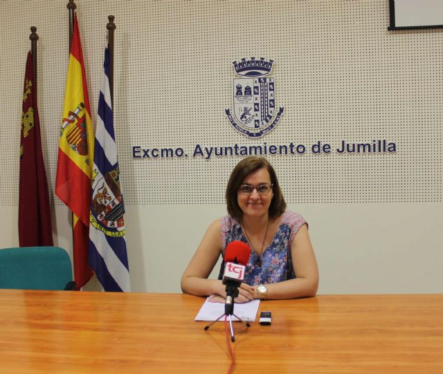 La Concejala de Hacienda explica la situación económica con la que se queda el Ayuntamiento de Jumilla a fecha de mayo del 2015 - 1, Foto 1
