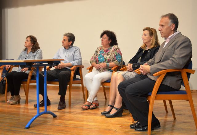 Casi medio centenar de madres de alumnos inmigrantes de Alguazas aprenden español - 3, Foto 3