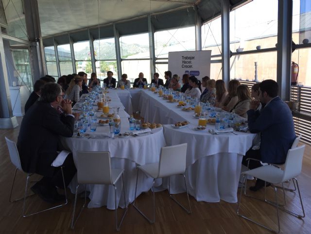 El PP ofrece a los emprendedores  financiación, instrumentos e ideas para crear empresas - 2, Foto 2