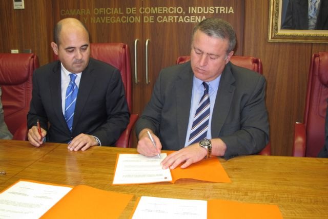 El consejero de Fomento anuncia que este año se celebrarán por primera vez en Cartagena los exámenes náuticos - 1, Foto 1