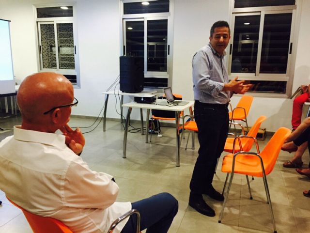 El Centro Social del barrio de San Pedro, nueva parada en la campaña electoral de Coronado - 4, Foto 4