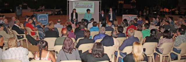 Más de 200 vecinos participan en un encuentro con la Alcaldesa y la candidatura del PP en Puerto Lumbreras - 1, Foto 1