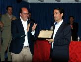 El consejero de Educacin recibe el Premio Concapa a la Libertad de Enseñanza