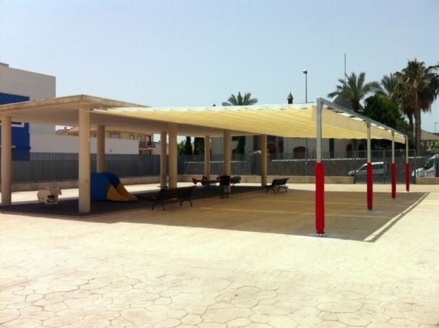 El colegio Suceso Aledo de Ceutí cuenta con una nueva zona de sombra en su patio de Infantil - 1, Foto 1