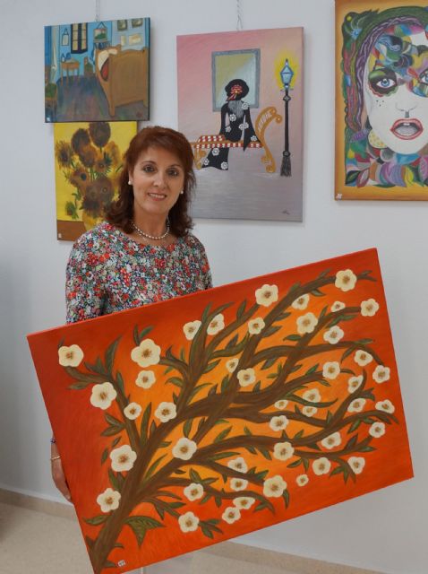 La artista Joaquín García Peñalver muestra sus obras en la Casa de la Cultura Pedro Serna torreña - 2, Foto 2