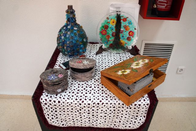 La artista Joaquín García Peñalver muestra sus obras en la Casa de la Cultura Pedro Serna torreña - 5, Foto 5