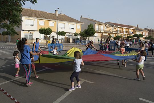Cientos de niños participan en los Deportimayos, Foto 7