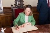 La ministra de Fomento visita el Palacio Consistorial