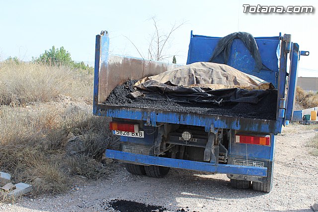 El Ayuntamiento lleva cabo un plan de parcheo integral en todo el casco urbano as como en los caminos rurales de las pedanas - 8