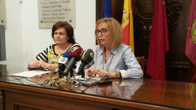 70 personas se beneficiarán de la oferta de cursos organizados por la Concejalía de la Mujer y la Federación de Organizaciones de Mujeres - 1, Foto 1