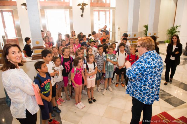 Los alumnos del Luis Calandre visitan el Palacio Consistorial - 2, Foto 2