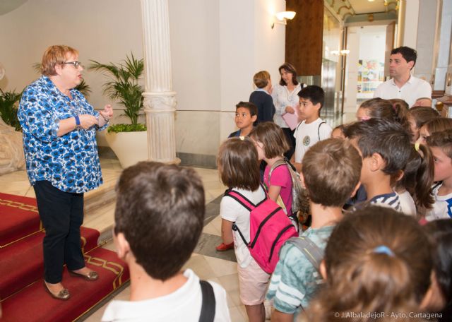 Los alumnos del Luis Calandre visitan el Palacio Consistorial - 4, Foto 4