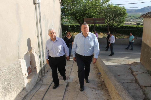 El consejero de Fomento conoce en Jumilla el Plan de Mejora de Distritos dotado con más de medio millón de euros - 3, Foto 3