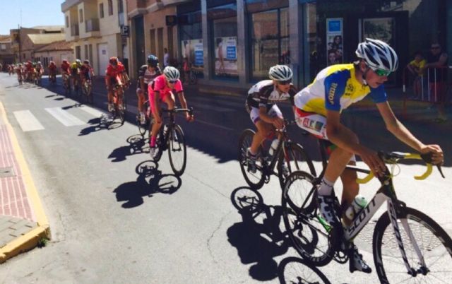 Blaya ganó en Las Torres de Cotillas la última etapa de la IV Vuelta Ciclista de Cadetes a la Región de Murcia, que se llevó Benassar - 1, Foto 1