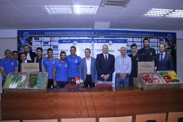 Los productos ecológicos de FreshVana nutrirán a los jugadores del UCAM CB y del UCAM CF - 2, Foto 2