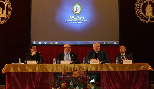 Cátedra Inocencio III - 1, Foto 1