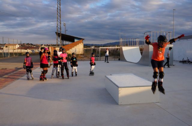 Los skaters ya tienen su zona en el Polideportivo Municipal de Las Torres de Cotillas - 3, Foto 3