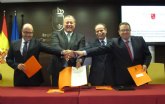 Bernab destaca el 'carcter pionero' en España del acuerdo suscrito con las entidades financieras para impedir los desahucios