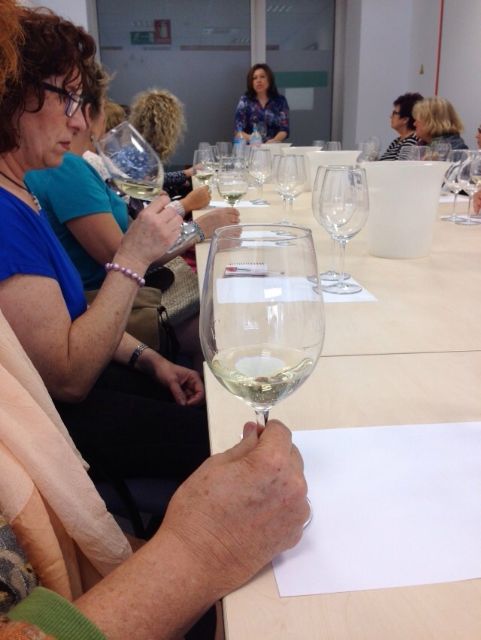 Más de medio centenar de mujeres participan en el viaje de convivencia organizado por la Concejalía de Igualdad al Parque Minero de la Unión - 2, Foto 2