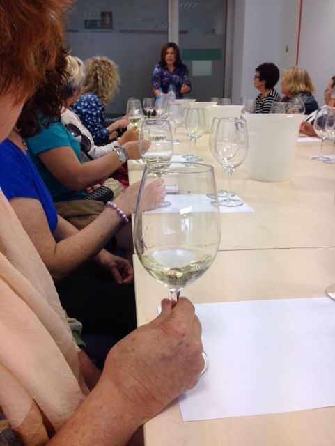 Más de medio centenar de mujeres participan en el viaje de convivencia organizado por la Concejalía de Igualdad al Parque Minero de la Unión - 5, Foto 5