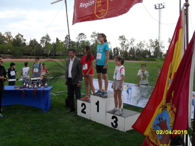 Los colegios Reina Sofa y La Cruz participaron en la Final Regional de Atletismo de Deporte Escolar, celebrada en Lorca - 15