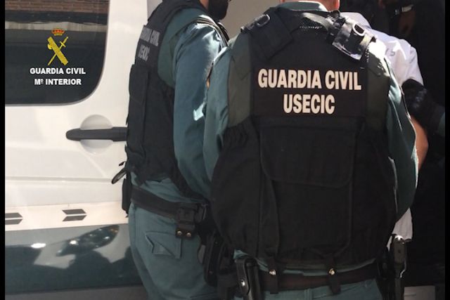 La Guardia Civil desmantela dos grupos especializados en robos por el método del bumping - 1, Foto 1