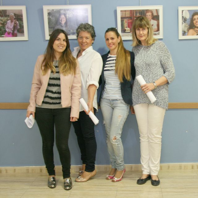 Entregados los premios del concurso de microrelatos 8 de marzo - 1, Foto 1