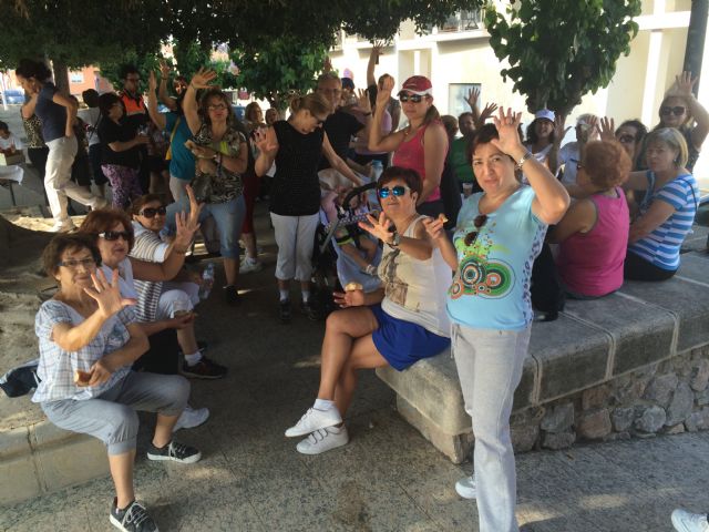 Más de 60 personas participan en la Ruta y Desayuno Saludable en Lorquí con motivo del Día de la Nutrición - 1, Foto 1
