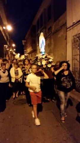 Durante los viernes del mes de mayo la Delegacin de Lourdes de Totana ha salido por diferentes calles rezando el Rosario de casa en casa - 1
