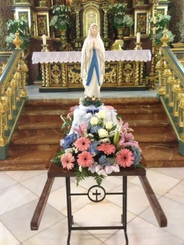 Durante los viernes del mes de mayo la Delegacin de Lourdes de Totana ha salido por diferentes calles rezando el Rosario de casa en casa - 4