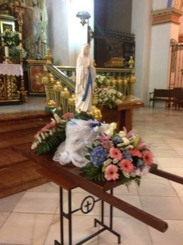 Durante los viernes del mes de mayo la Delegacin de Lourdes de Totana ha salido por diferentes calles rezando el Rosario de casa en casa - 7