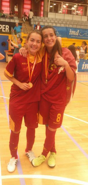 Dos mazarroneras se proclaman en Almera campeonas de España de Ftbol Sala, Foto 1