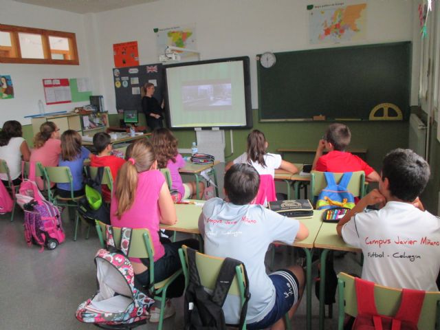 Escolares de Primaria asisten a charlas con motivo del Día Mundial del Medio Ambiente - 1, Foto 1