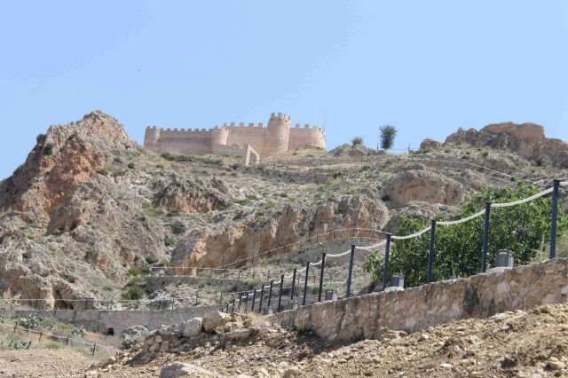 Avanzan a buen ritmo las obras del Camino del Subidor al Castillo - 4, Foto 4