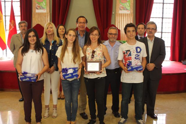 El Alcalde Cámara entrega los premios conseguidos por los escolares más expertos en educación vial - 5, Foto 5
