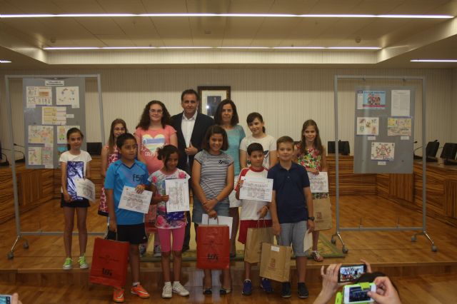 Los ganadores del VI concurso de dibujo Crece en Seguridad reciben sus premios - 1, Foto 1
