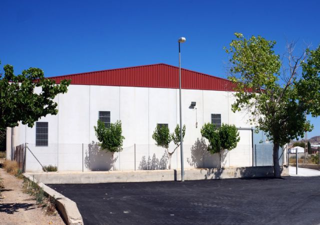 Renovado el asfalto en el acceso al pabellón deportivo de Los Torraos de Ceutí - 2, Foto 2