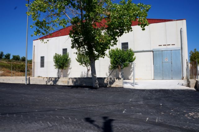 Renovado el asfalto en el acceso al pabellón deportivo de Los Torraos de Ceutí - 3, Foto 3
